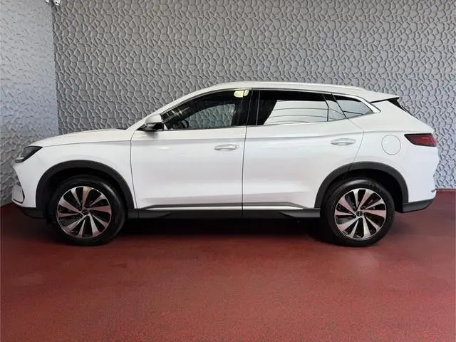 byd SEAL U 217PK PHEV BOOST 18,3KW PANO HEADUP 360.CAM STOEL/STUUR VERW STOEL.VENTILATIE INFINITY/AU...