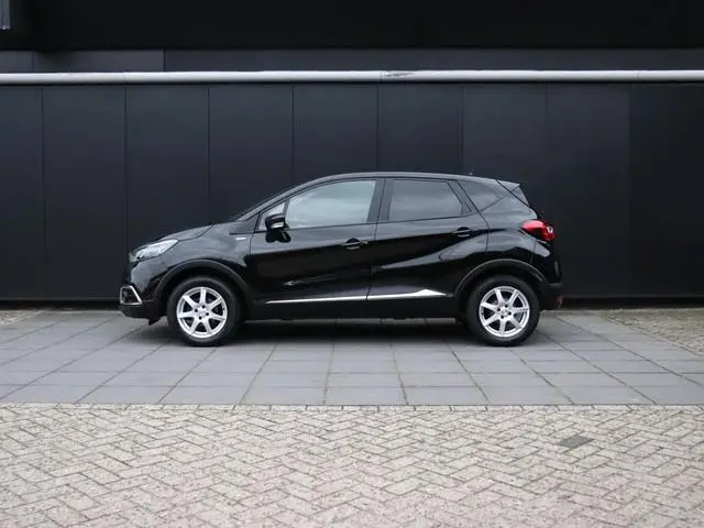 Renault Captur 0.9 TCe Limited | TREKHAAK | PDC | NAVI | CRUISE |