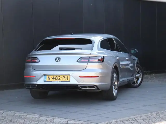 Volkswagen Arteon Shooting Brake 2.0 TSI R-Line Business+ | DSG | PANO-DAK | CAMERA | STOEL/STUURVER...