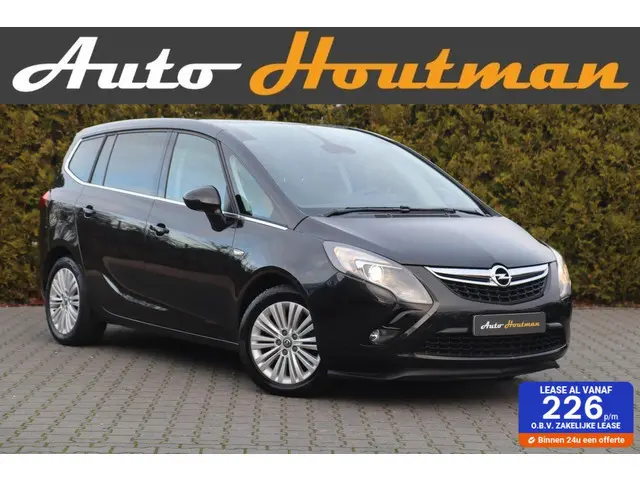 Opel Zafira Tourer 1.4T Cosmo 140 pk Automaat | 7-persoons Ecc | Camera | Panoramadak | Trhk | Pdc | Sportzetels | Navi| Dealeronderhouden