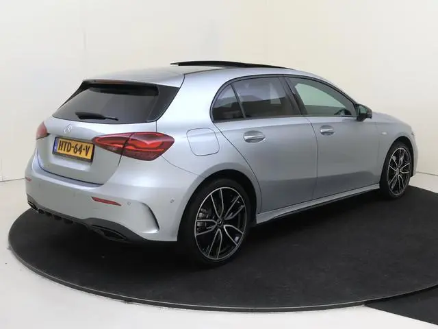 Mercedes-Benz A-klasse 250 e Business Solution AMG Premium Plus /Panoramadak /Memory /HUD /19 Inch /...