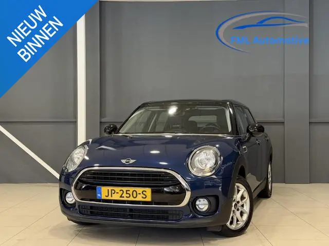 MINI Clubman 1.5 Cooper Business | Airco | Navigatie | PDC Achter |