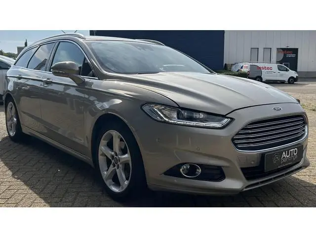 Ford Mondeo Wagon 1.5 Titanium 160PK | Trekhaak | Elektrische Stoel met Memory | Elektrische Achterk...