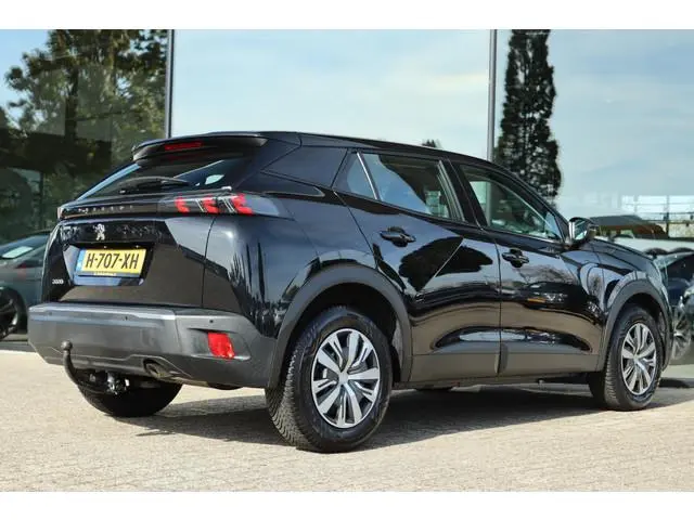 PEUGEOT 2008 1.2 PT ACTIVE | CARPLAY | TREKHAAK |NAVI | PDC | CLIMATE | CRUISE
