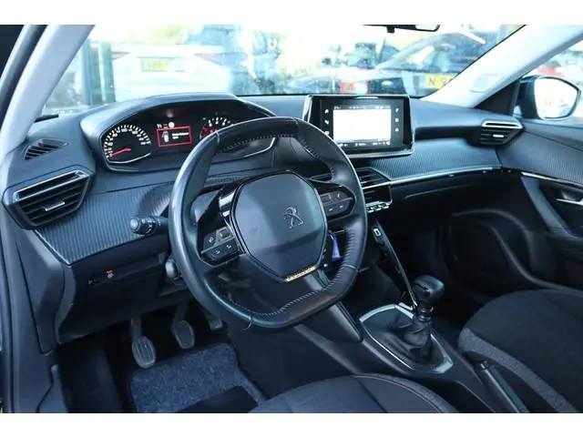 PEUGEOT 2008 1.2 PT ACTIVE | CARPLAY | TREKHAAK |NAVI | PDC | CLIMATE | CRUISE