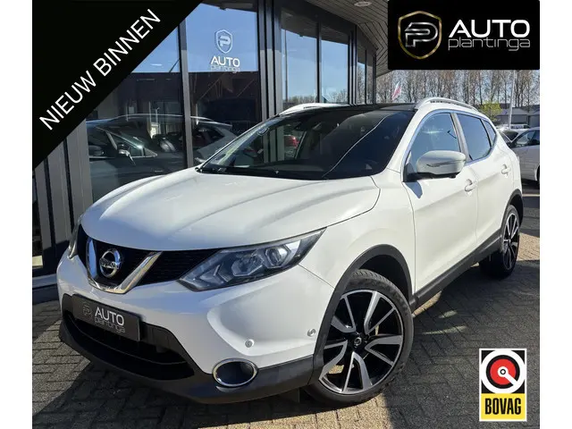 Nissan Qashqai 1.2 Acenta 116PK | Nette Staat | Onderhoudshistorie | 360 Camera | PANO | Stoelverwar...