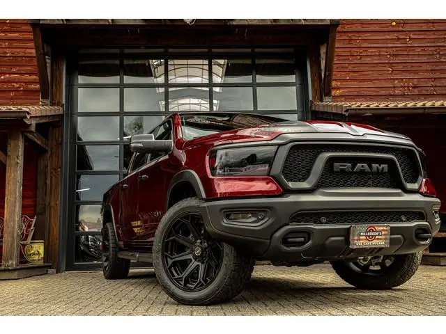Dodge Ram 1500 Rebel Night !! Actie !!! Laatste rebel v8 .