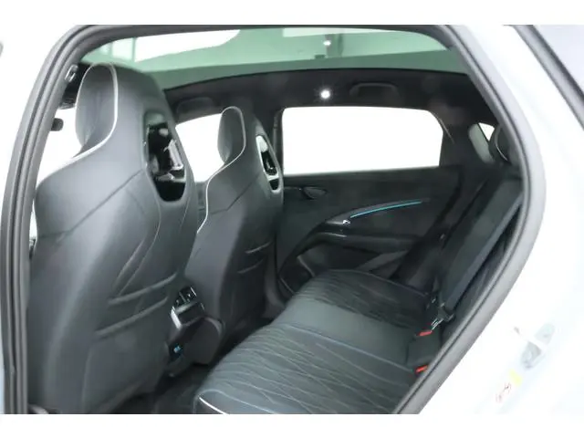 BYD SEAL