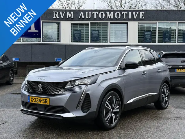 Peugeot 3008 1.6 HYbrid 225 GT VAN €25.900,- NU VOOR SLECHTS €23.877,- Uw LENTEVOORDEEL €2.023,- | A...