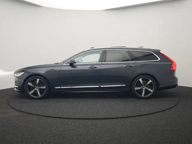Volvo V90 T8 AWD Inscription Plug In Hybrid 394pk Dealer O.H PHEV | Trekhaak af Fabriek | Panodak |...