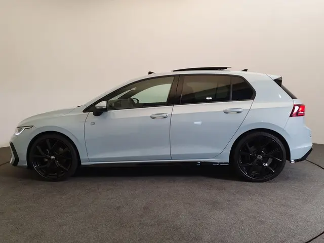 Volkswagen Golf 8.5 1.5 eTSI 150pk DSG/AUT R-Line Panoramadak, Camera, ACC