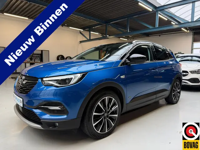 Opel Grandland X 1.6 Turbo Hybrid4 Ultimate Leer Trekhaak LED DAB Stoelverwarming en ventilatie Elek...