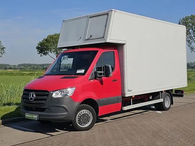 MERCEDES-BENZ SPRINTER 515 cdi 43 l3