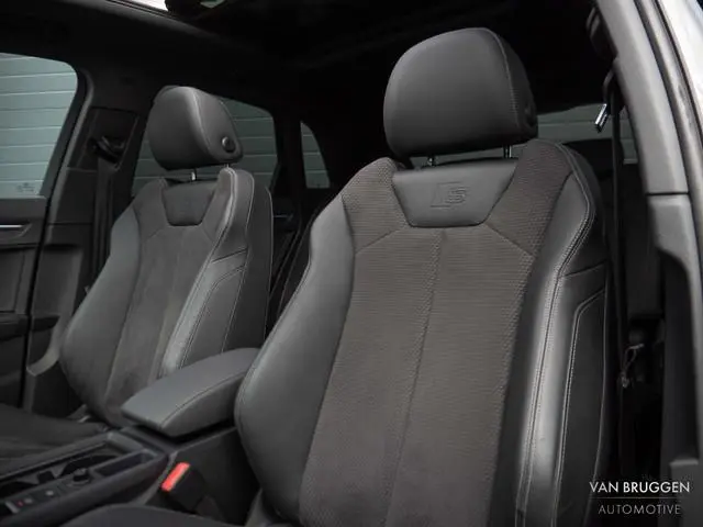 Audi Q3 45 TFSI quattro S-Line Pano B&O Trekh Keyless 360 Sfeer