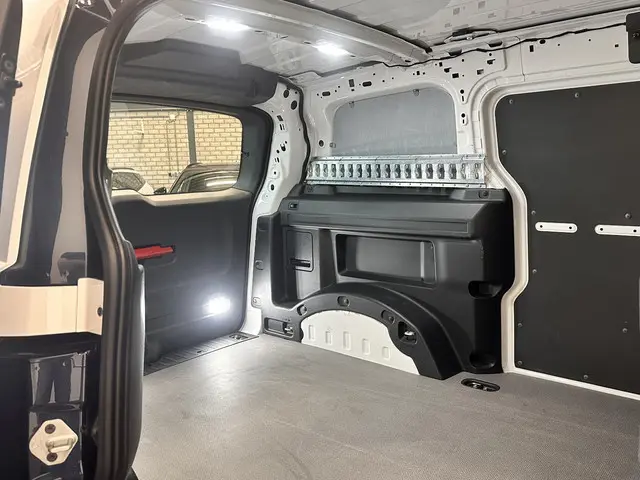 Volkswagen ID. Buzz Cargo