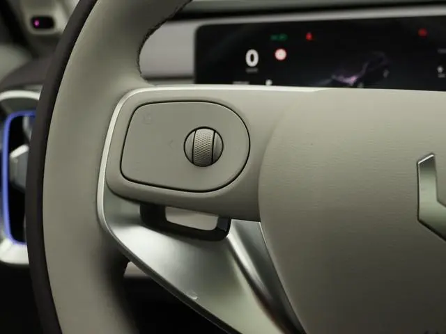 Leapmotor B10