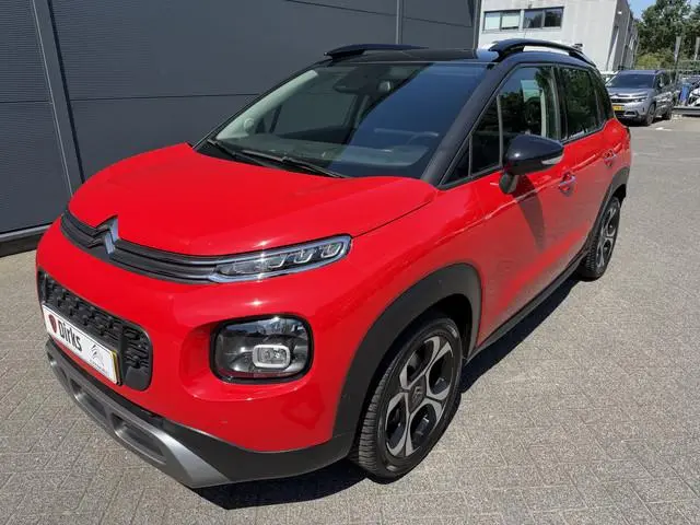 Citroën C3 Aircross 110pk Shine (Trekhaak - Camera - Keyless Entry - Parkeersensoren V+A - Grip Cont...