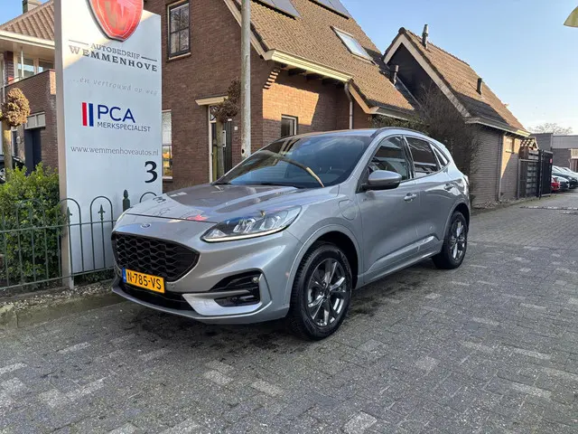 Ford Kuga 2.5 PHEV ST-Line