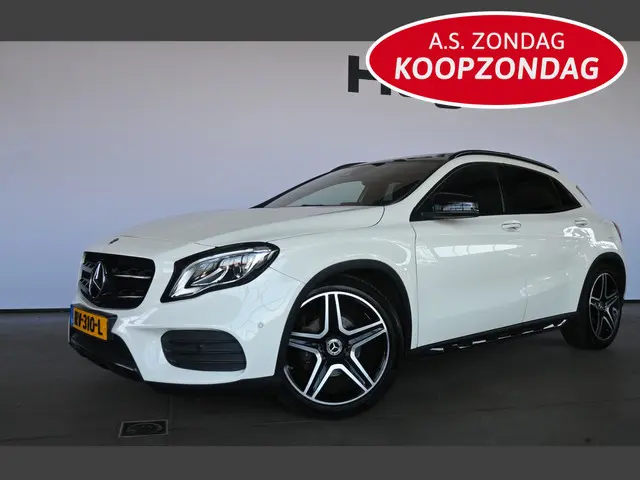 Mercedes-Benz GLA-klasse 200 Automaat Premium Plus AMG Navigatie Panoramadak Stoelverwarming Rijklaa...