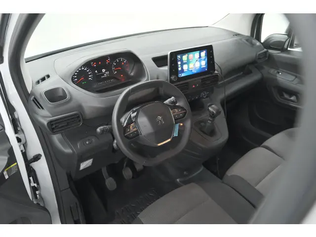 Peugeot Partner 1.5 BlueHDi 100 S&S L1 | Trekhaak | Apple Carplay | Laadruimte Pakket | 3 Zitplaatse...