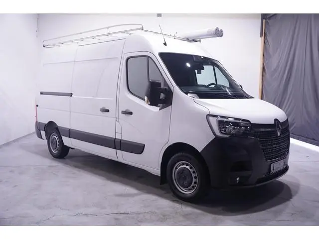 Renault Master 2.3 dCi 150 pk L2H2 Imperiaal met Trap, Trekhaak Airco, Camera, Cruise Control, Laadr...