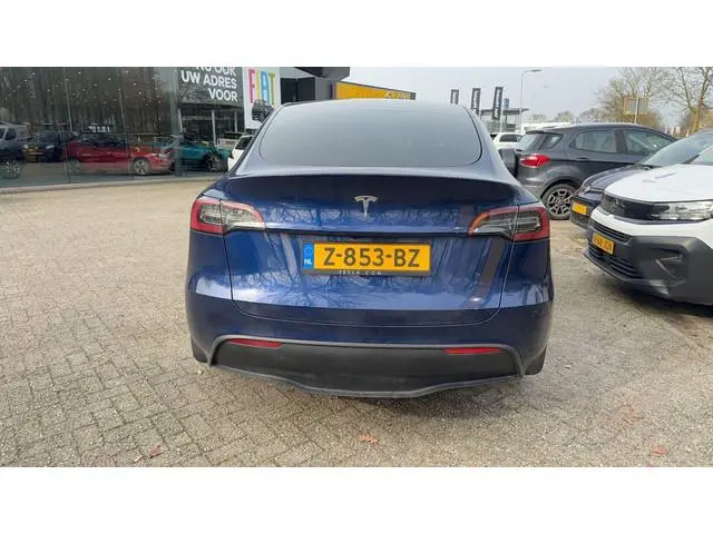 Tesla Model Y RWD 58 kWh | Lederen Bekleding | 360 Camera | Stoelverwarming |
