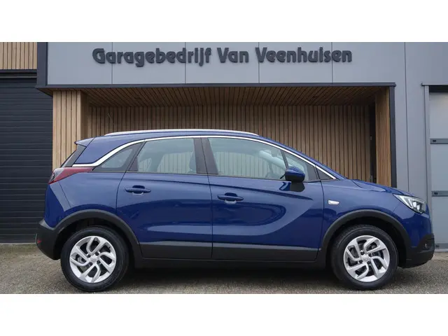 Opel Crossland X 1.2 110pk Turbo Innovation Stoel & Stuurverwarming *Distributieriem v.v.* A-Camera...