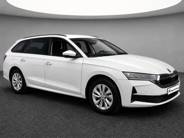 Skoda Octavia Combi 1.5TSI/115PK FL Selection · Apple/Android Car Play · Parkeersensoren · Stoelverw...