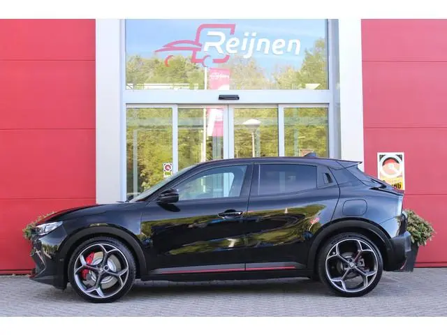 Alfa Romeo Junior