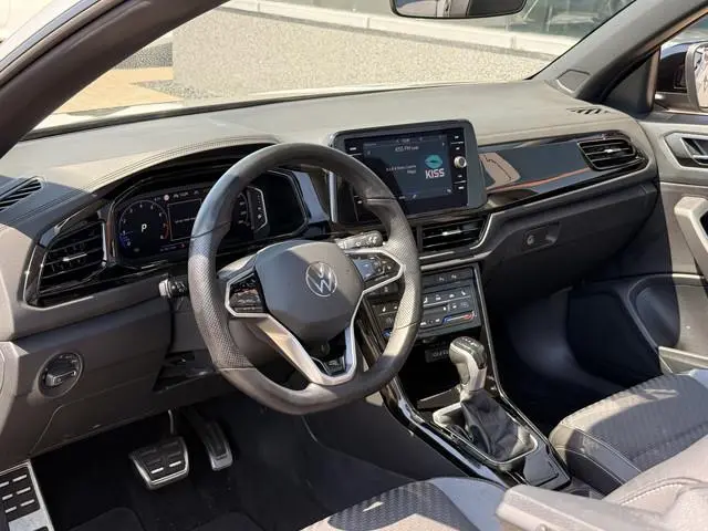 Volkswagen T-Roc Cabrio 1.5 TSI R-Line | ACC | DAB | Alcantara | Apple Carplay | Stoel/Stuur verwarm...