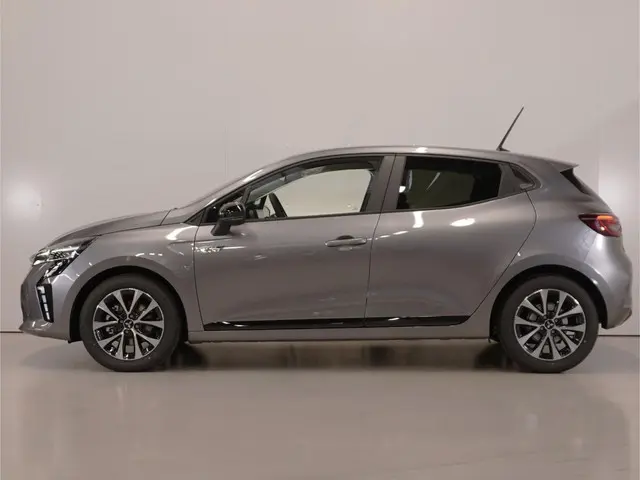 Mitsubishi Colt 1.6 HEV Intense | Super deal | 8 jaar garantie | Rijklaar nieuwe auto