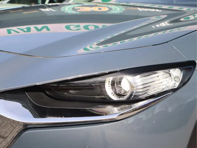 Mazda CX-30 2.0 e-SkyActiv-G M Hybrid Comfort Navi / Trekh / Stoel/stuurverw / Cruise / Camera / Hea...