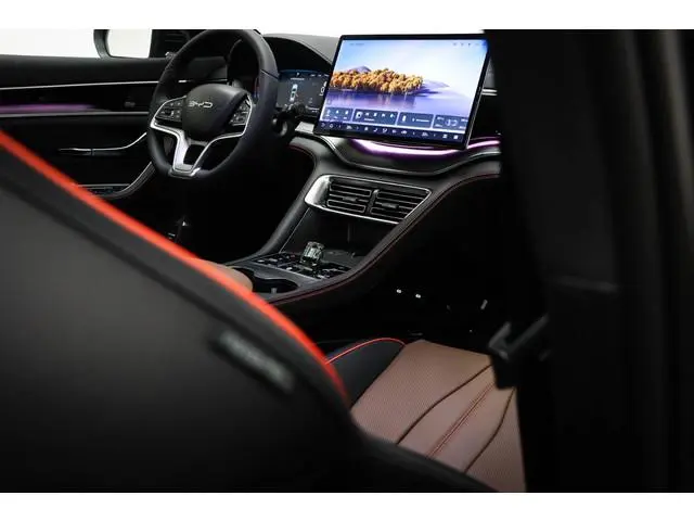 BYD SEAL U