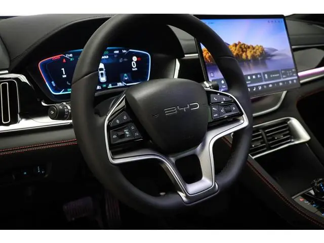 BYD SEAL U