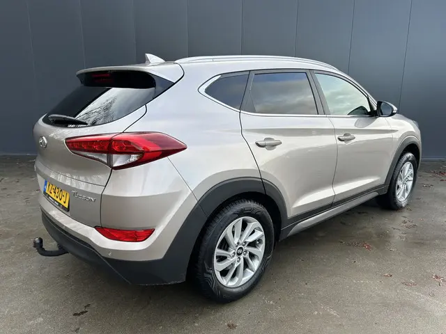 Hyundai Tucson 1.6 GDi Comfort CAMERA LED NAVI TREKHAAK ECC