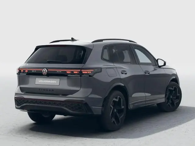 Volkswagen Tiguan Edition 20 1.5 eHybrid 204 PK 6 versn. DSG · Achteruitrijcamera · Draadloze telefo...