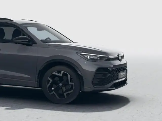 Volkswagen Tiguan Edition 20 1.5 eHybrid 204 PK 6 versn. DSG · Achteruitrijcamera · Draadloze telefo...