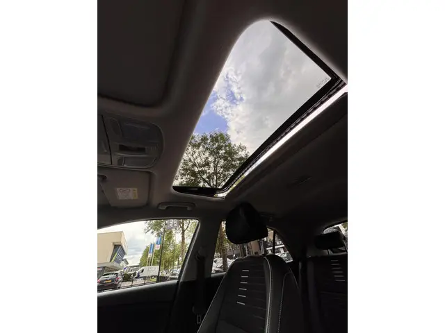 Kia Rio 1.0 T-GDi MHEV DynamicLine GT LineAirco Clima Cruise Leer/Stof Schuif/Kantel dak