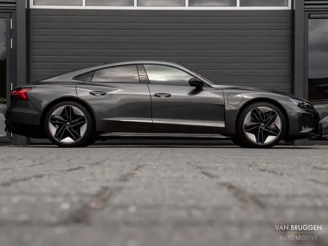 Audi e-tron GT