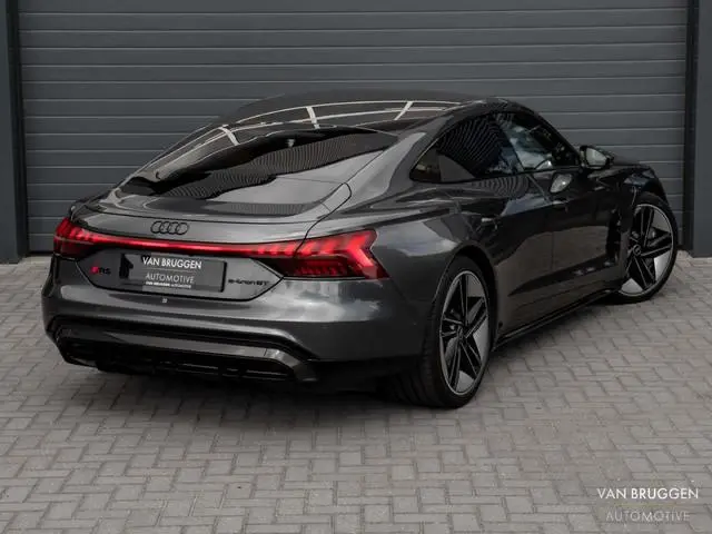 Audi e-tron GT