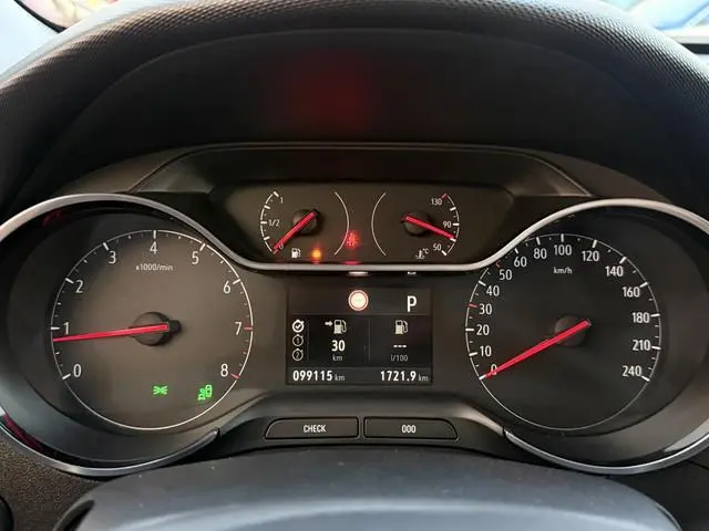 Opel Crossland X