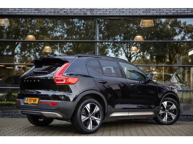 Volvo XC40 Recharge P8 AWD R-Design , SOH 92%, Harman/Kardon, Apple Carplay, Adap. cruise, 360-grade...