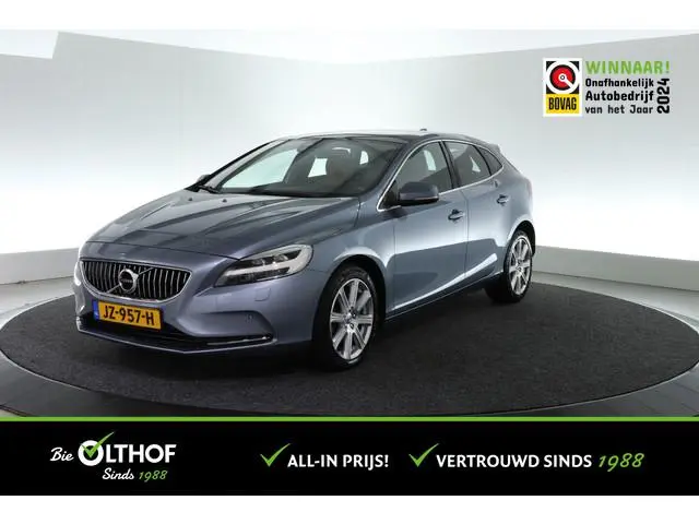 Volvo V40 2.0 T3 Inscription | TREKHAAK | PANO-DAK | STOELVERW. |