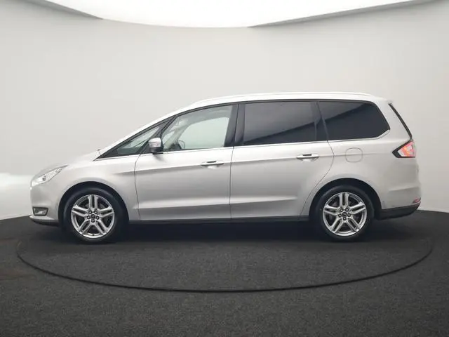 Ford Galaxy 2.0 Titanium Automaat 7 Persoons 241pk | Panodak | Trekhaak Afn. | Camera | Alcantara Sp...