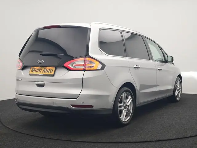 Ford Galaxy 2.0 Titanium Automaat 7 Persoons 241pk | Panodak | Trekhaak Afn. | Camera | Alcantara Sp...