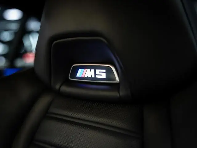 BMW M5