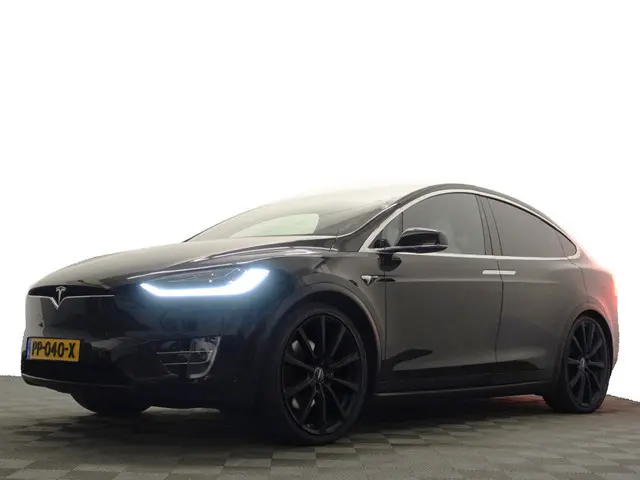 Tesla Model X 90D Performance AWD- Auto Pilot, Premium Connectivity, Luchtvering, Comfort Leder