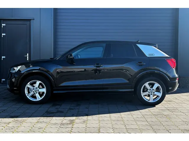 Audi Q2 35 TFSI 150pk Sport S-Tronic LED B&O ACC KEYLESS TREKHAAK