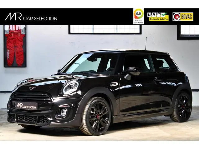 MINI 3-Deurs 1.5 Cooper Dalston Edition | John Cooper Works | Apple Carplay | Stoelverwarming | NL a...