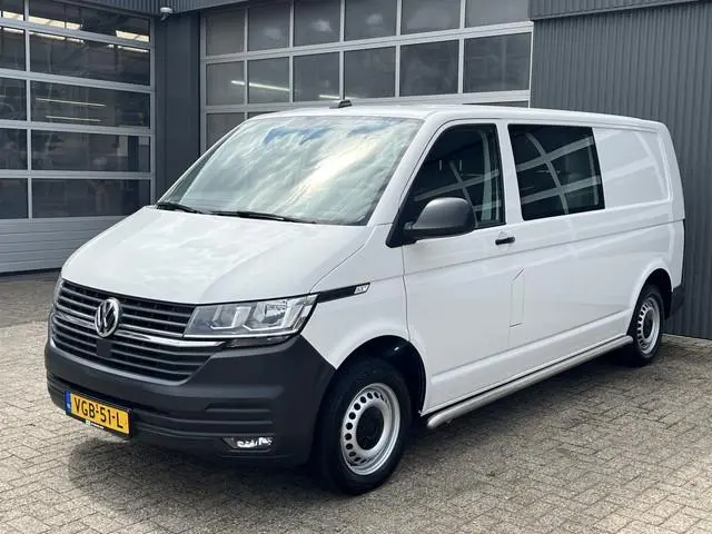 Volkswagen Transporter 2.0 TDI L2H1 DC 150pk Airco Cruise controle Trekhaak 2500kg trekgewicht Apple...